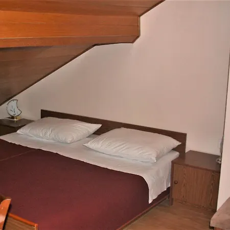 Apartment 30099 - Dane *